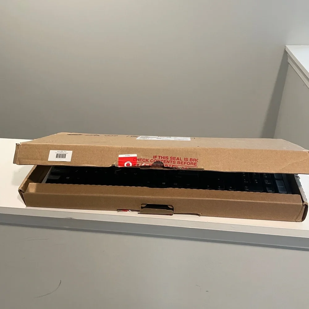 Lenovo Black Mechanical Keyboard Full-Size Professional Design